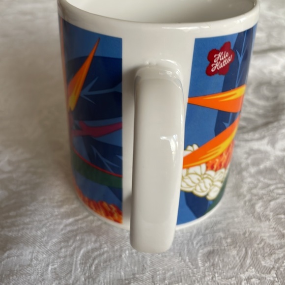 🎉HP🎉 2 for $10 if you bundle 🏝️🏝️ Hilo Hattie Bird of Paradise mug - Picture 3 of 6